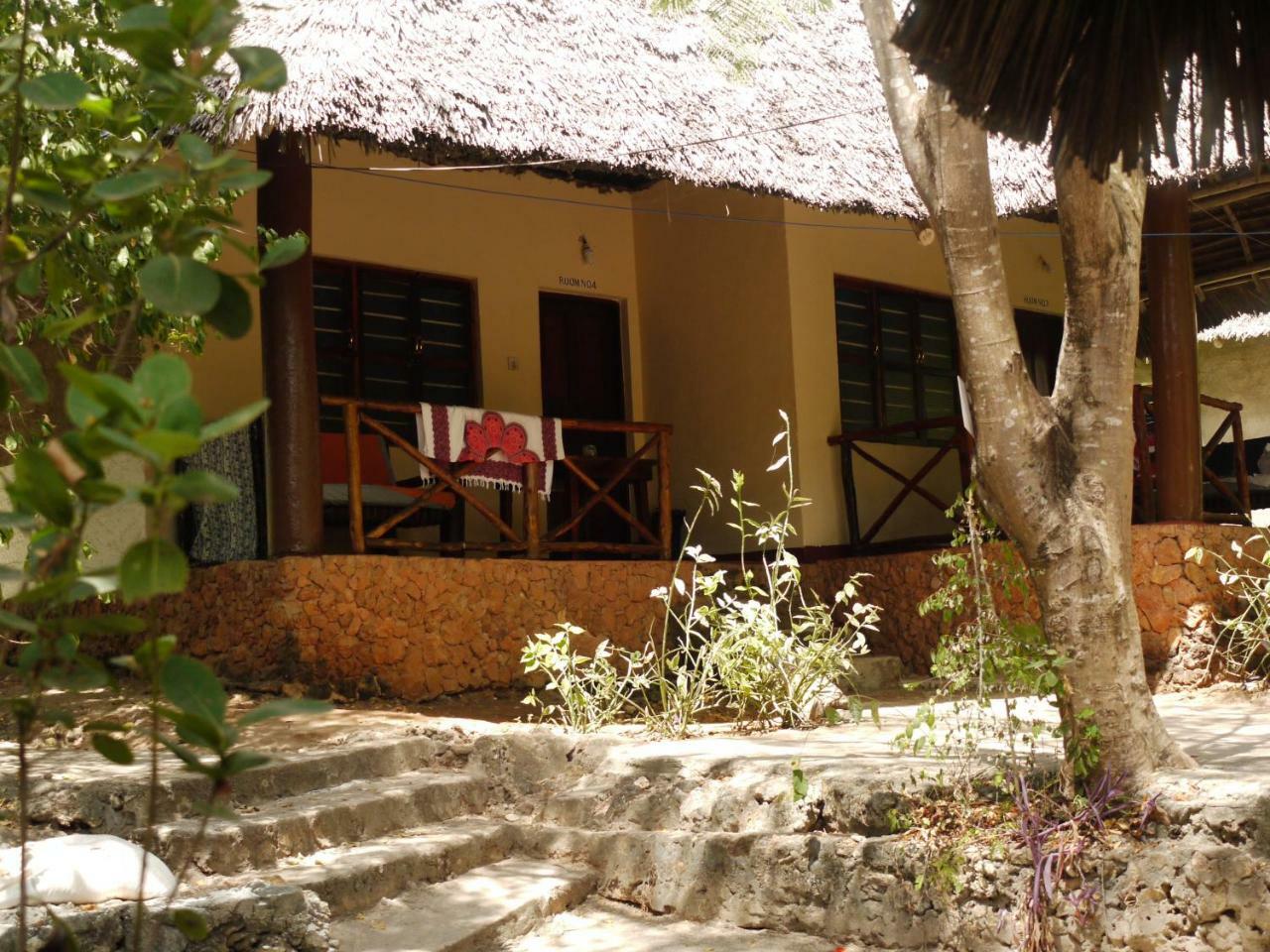 Baraka Aquarium Bungalows Nungwi Buitenkant foto