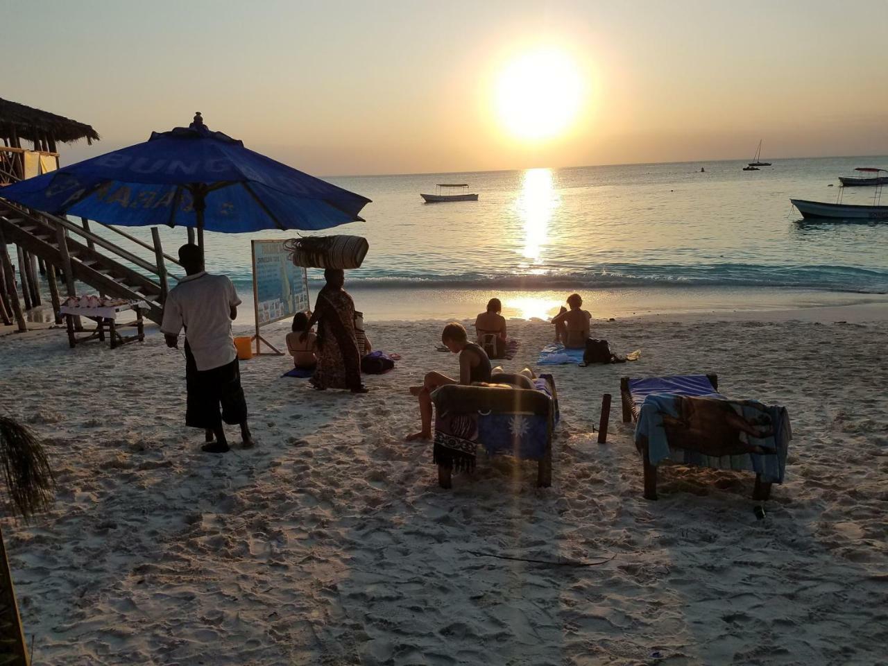 Baraka Aquarium Bungalows Nungwi Buitenkant foto
