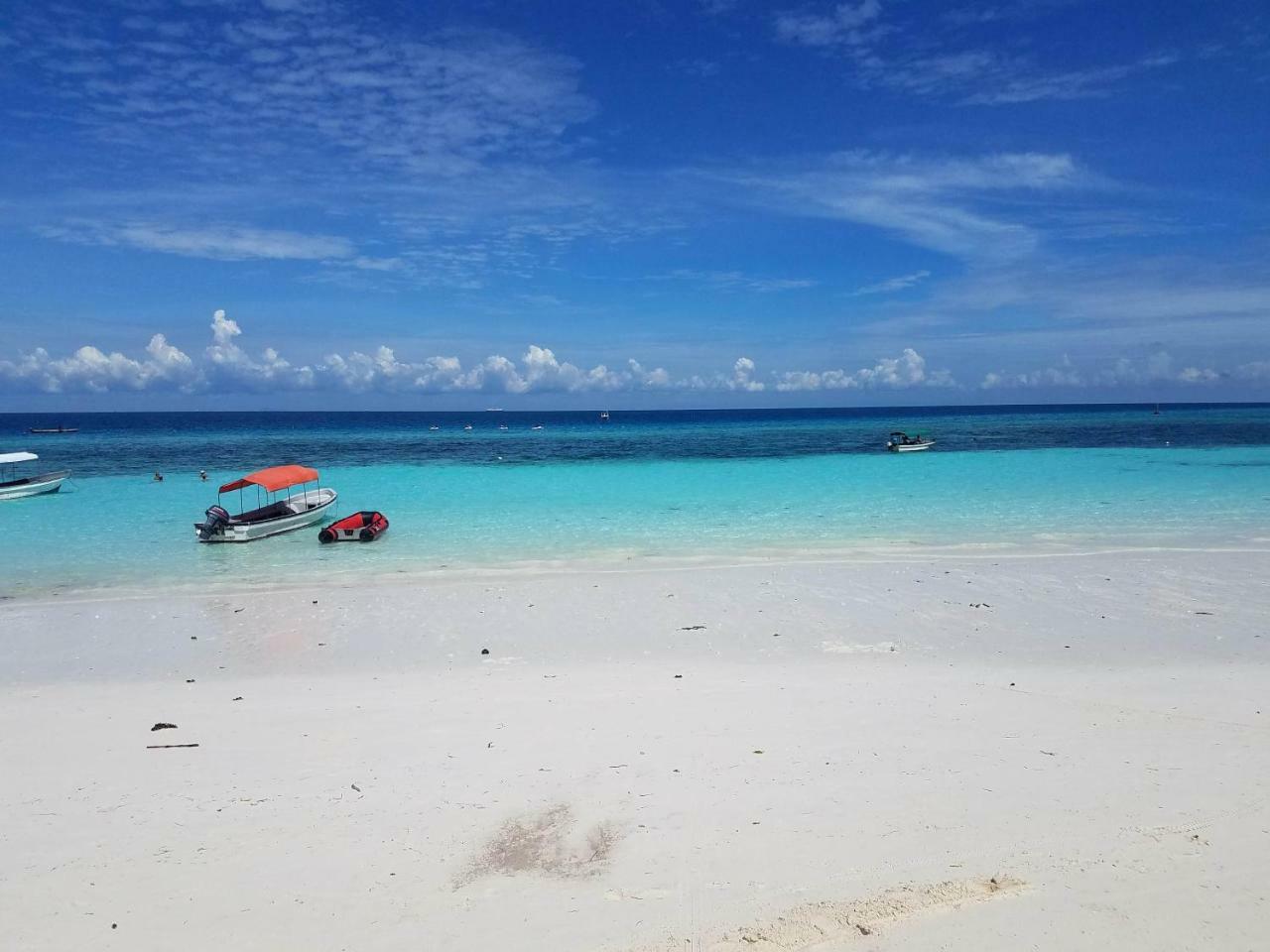 Baraka Aquarium Bungalows Nungwi Buitenkant foto