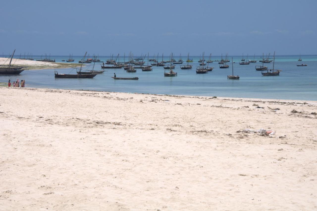 Baraka Aquarium Bungalows Nungwi Buitenkant foto